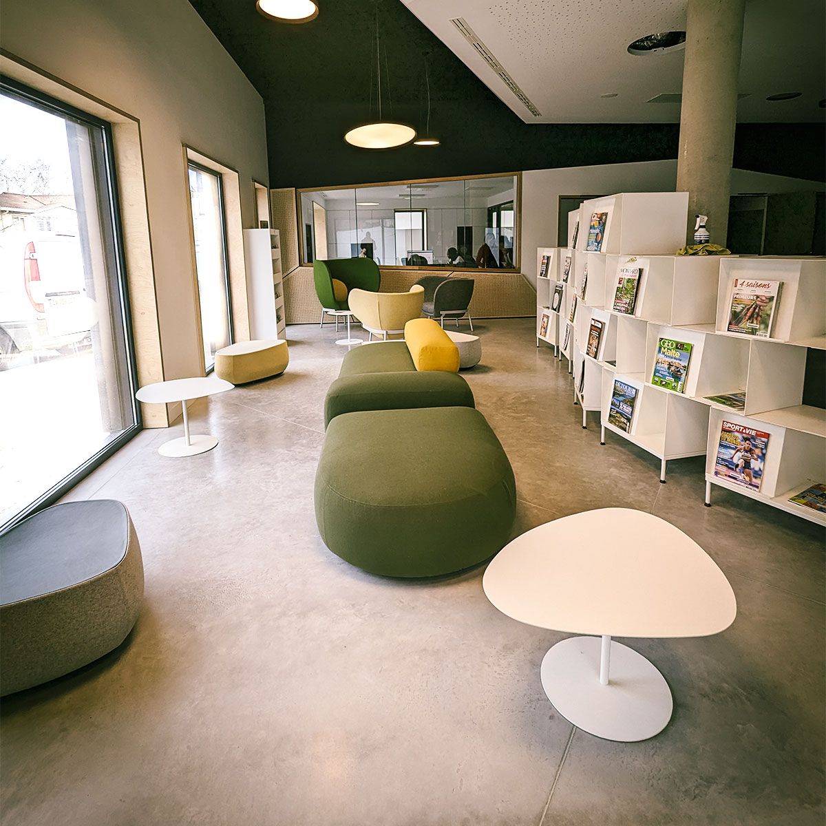 Gleize Bibliotheque Jean De La Fontaine 02